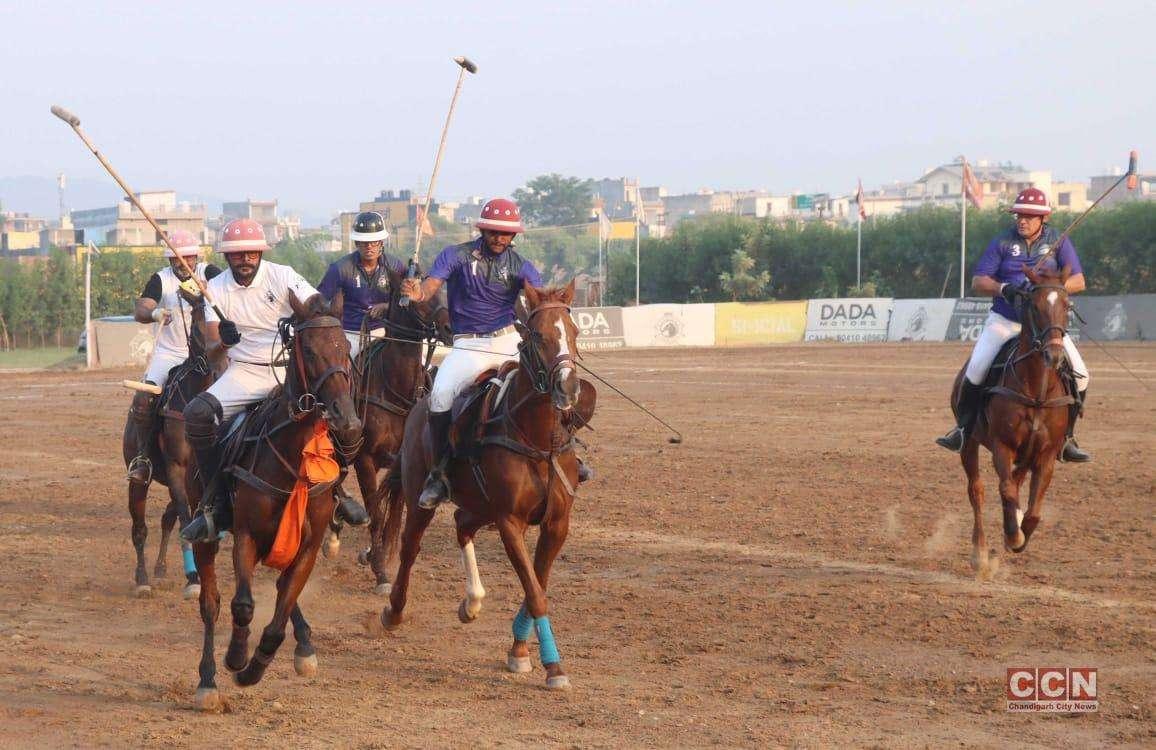 Blue Strips beat Solid White 5-2 in Polo Exhibition Match