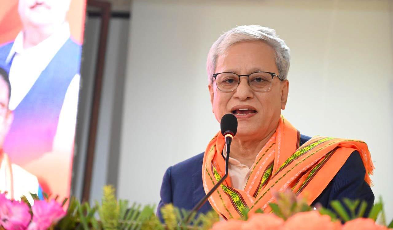 BJP urges Governor to direct Telangana Govt to hand over issue of radicalisation of youths to NIA