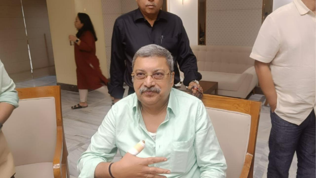 Waqf Bill: TMC's Banerjee smashes glass bottle after altercation with BJP MP during JPC meet