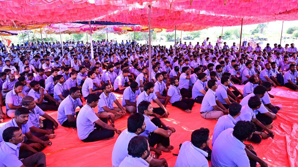 Suffered loss of $100 million dollar due to workers’ strike, Samsung tells Madras High Court