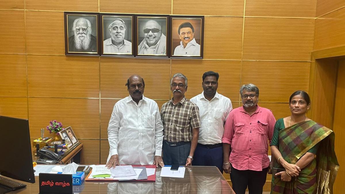 Panic at T.N. Secretariat premises as floor in Namakkal Kavignar building develops ‘air crack’