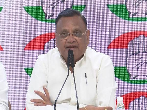 Congress not to field candidates in UP Assembly bypolls, announces support for Samajwadi Party