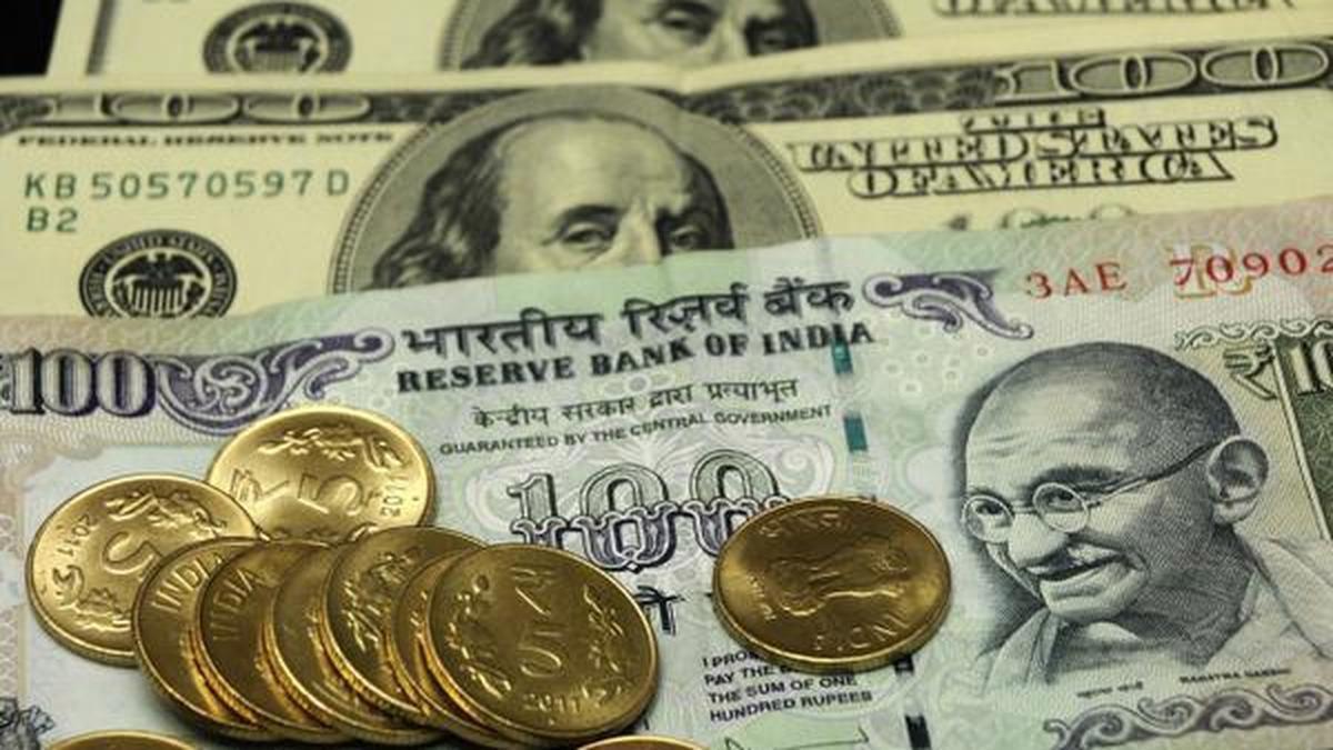 Rupee stays unchanged at  84.07 against US dollar