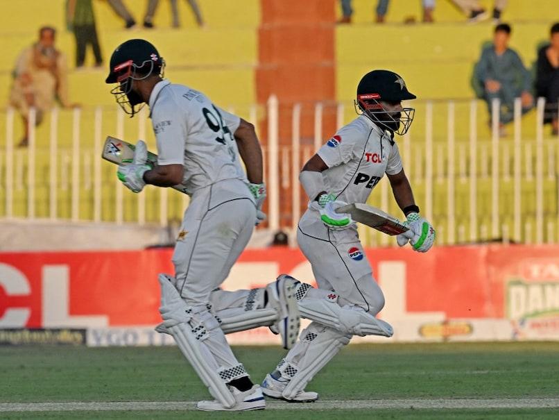 Pakistan vs England 3rd Test Day 2 Live Score Updates