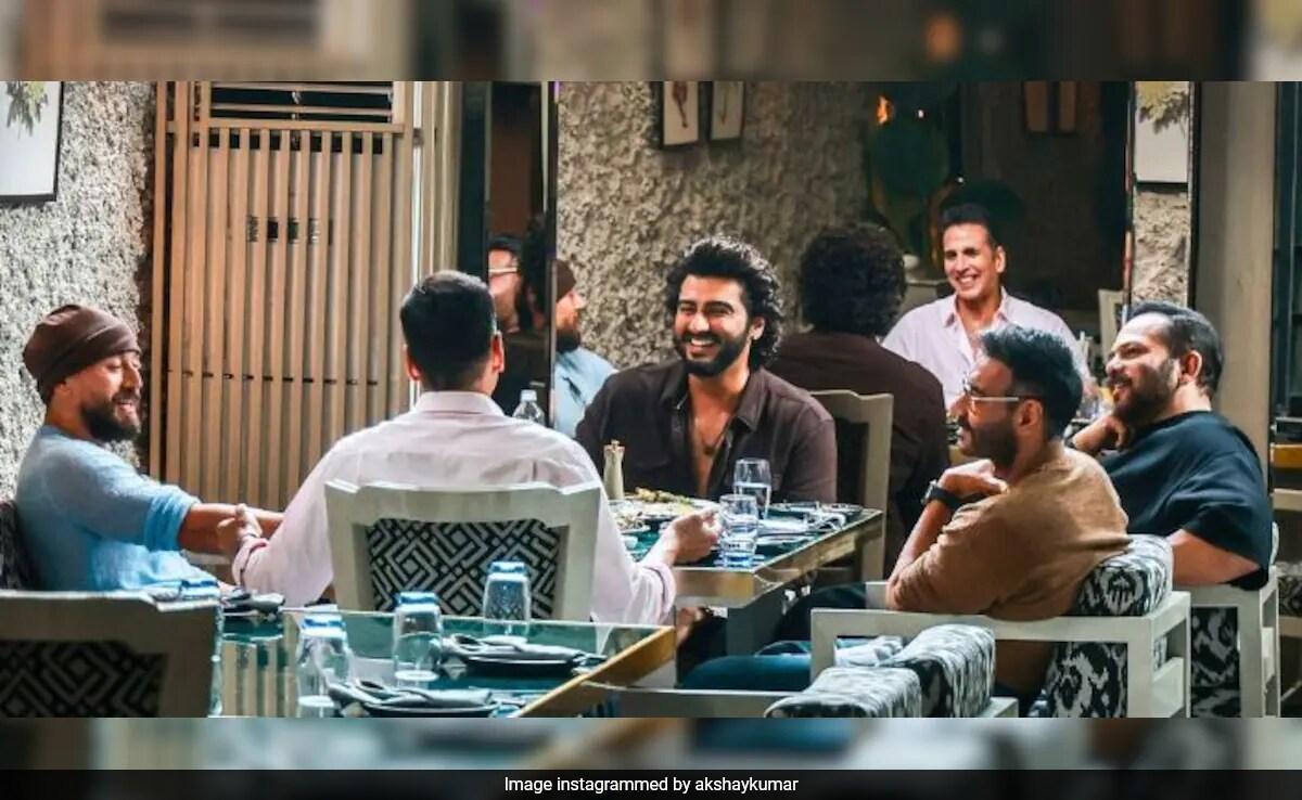 In Pic: Ajay's Day Out With Singham Again Team Akshay, Arjun And Tiger