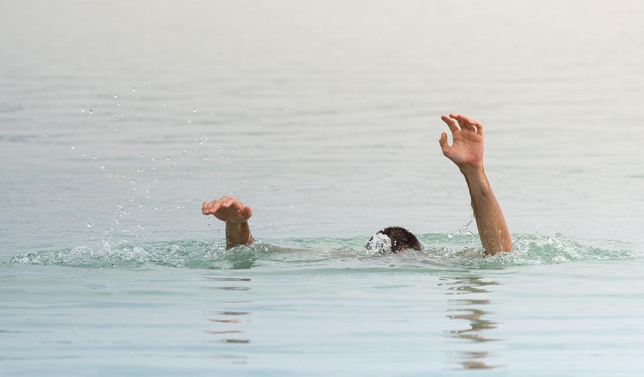 Three youngsters drown in Pranahita in Asifabad