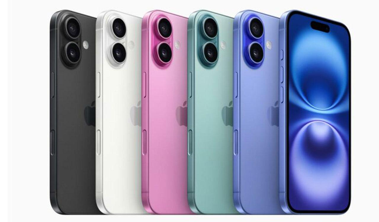 Apple continues to drive India’s mobile manufacturing growth story