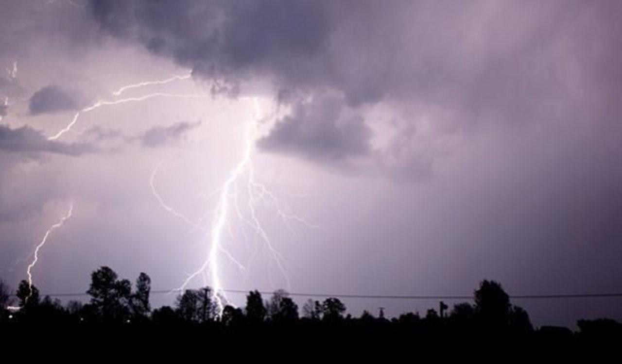Lightning kills two shepherds in Medak
