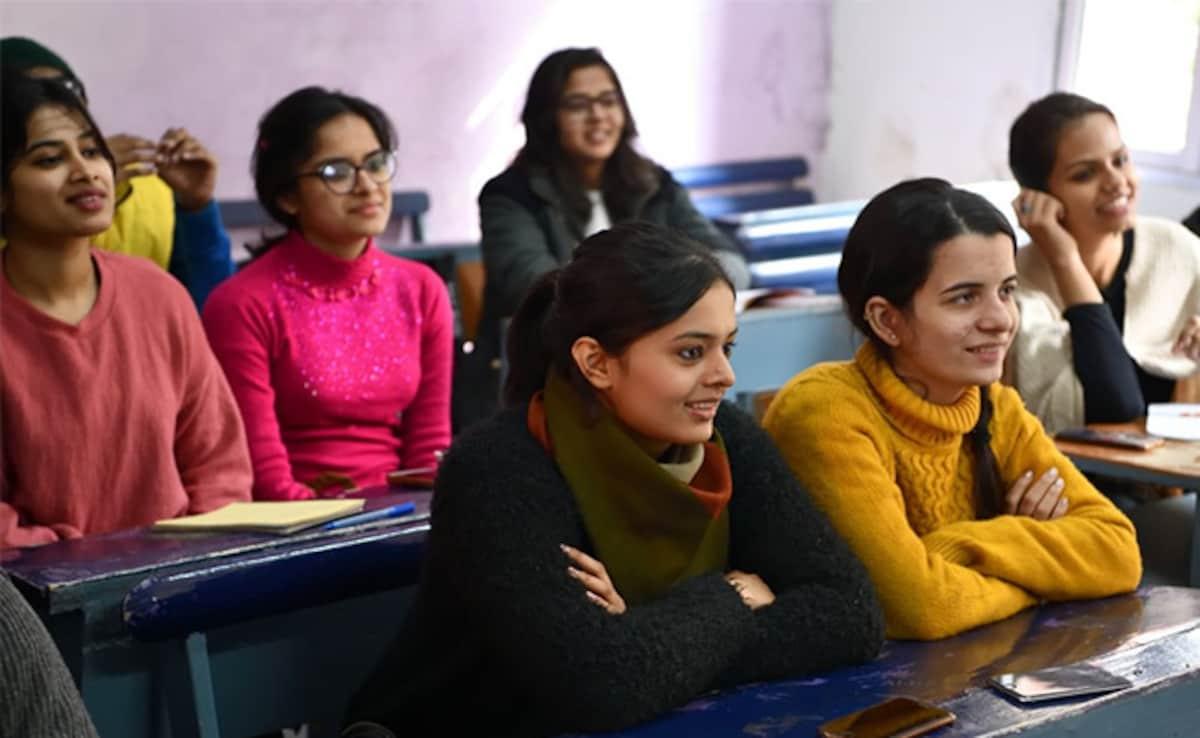 Maharashtra Board Extends Registration For Class 12 Exam Form