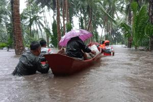 Typhoon Trami leaves 8 dead, 14 injured in Vietnam