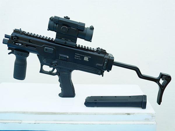 Army inducts 550 made in India ‘Asmi’ machine pistols into Northern Command