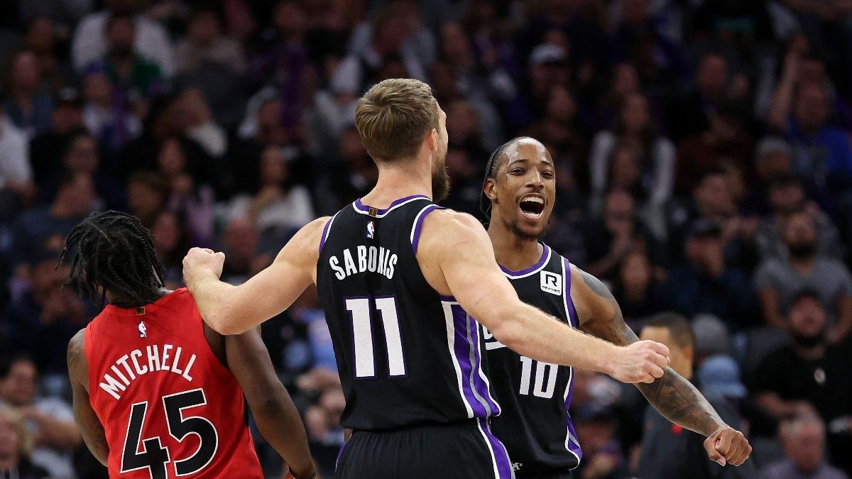 NBA: Domantas Sabonis Puts Up Historic 'Perfect' Triple-Double as Kings Sink Raptors 122-107