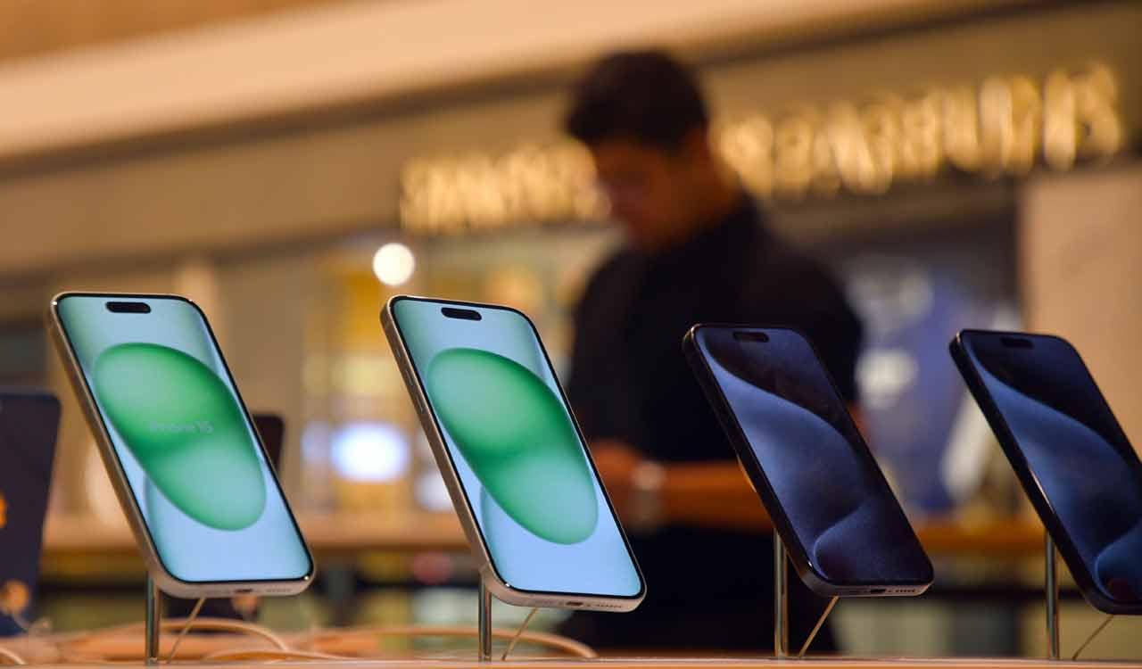 Apple iPhone 15 becomes best-selling smartphone globally in Q3 2024