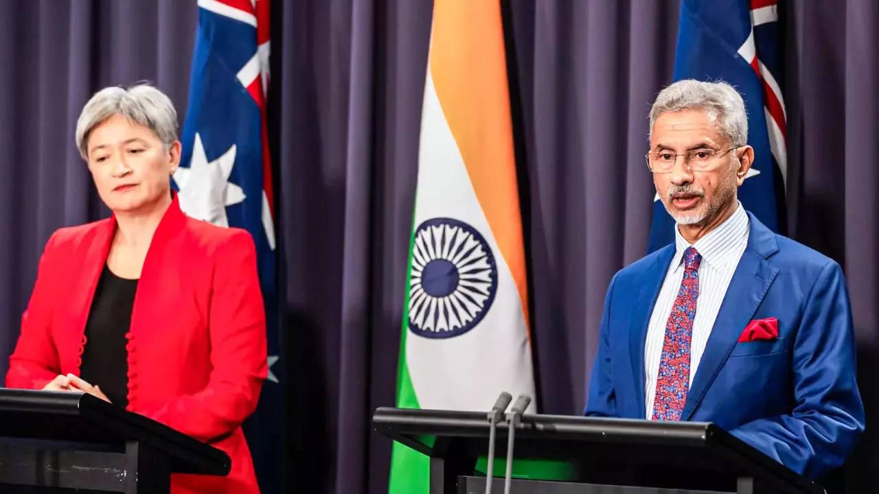 'Hypocrisy': MEA on Canada 'banning' Oz outlet over Jaishankar clip