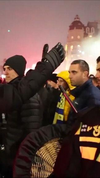 Amsterdam on Edge: Five Injured, 62 Arrested After Attacks on Israeli Soccer Fans