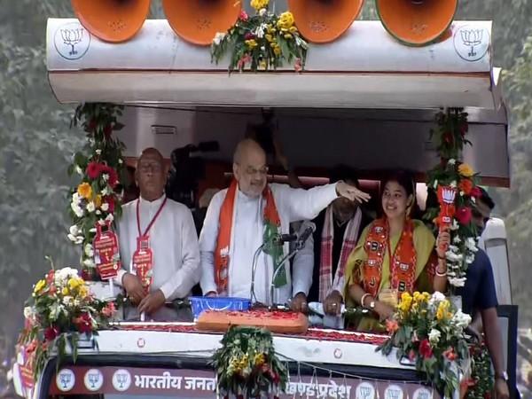 Jharkhand polls: HM Amit Shah holds roadshow in support of NDA candidates