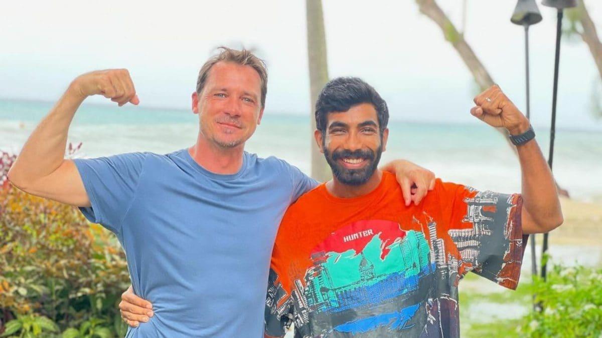 Jasprit Bumrah's One-Word Caption For Picture With Dale Steyn Breaks Internet