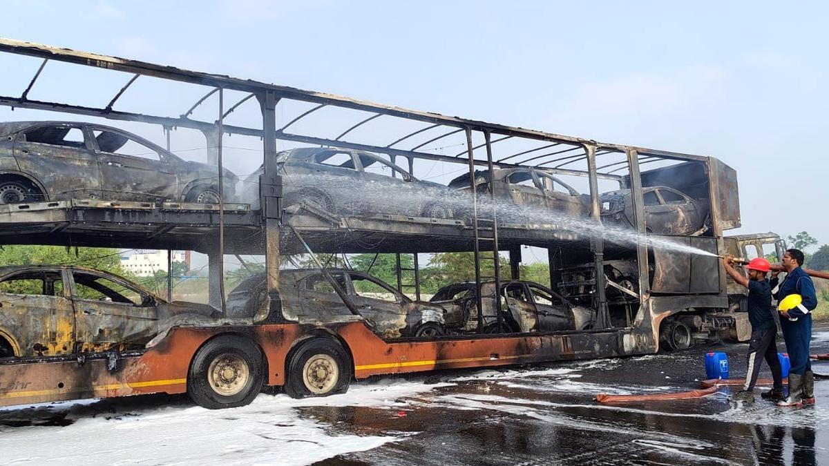 Lorry ferrying EV cars to Hyderabad catches fire