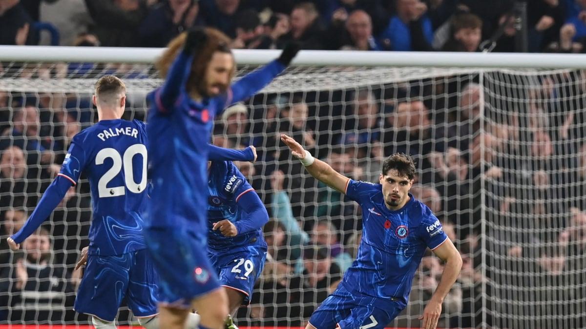 Pedro Neto's Second-Half Equaliser Help Chelsea Snatch Draw Over Rivals Arsenal