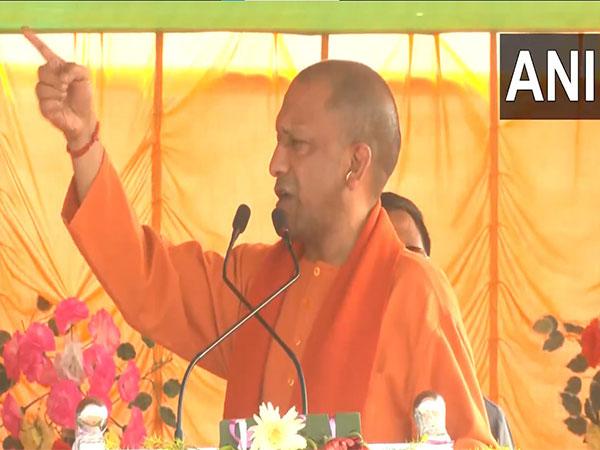 “They want to turn Jharkhand into den of naxals”: CM Yogi attacks Congress, RJD, JMM