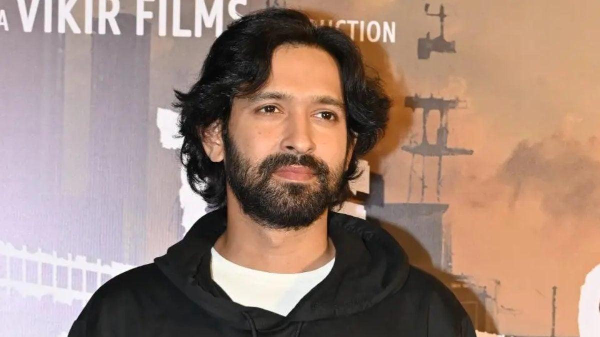 Vikrant Massey Says 'Keep Side' Politics To Watch The Sabarmati Report: 'You're Left, Right...' | Exclusive