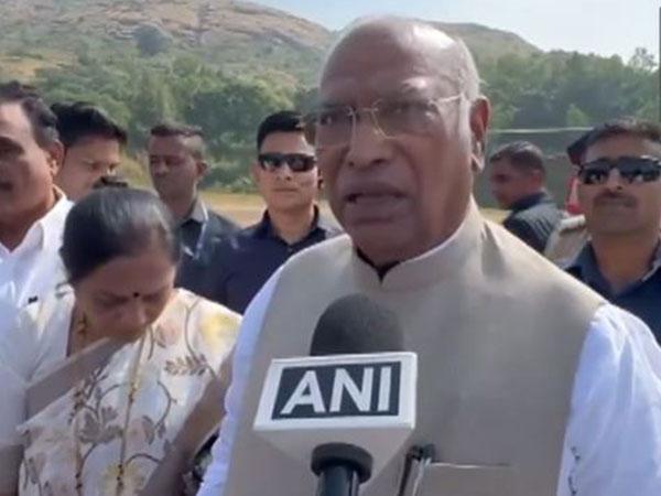 “Congress and MVA are going to win”: Mallikarjun Kharge ahead of Maharashtra Assembly polls